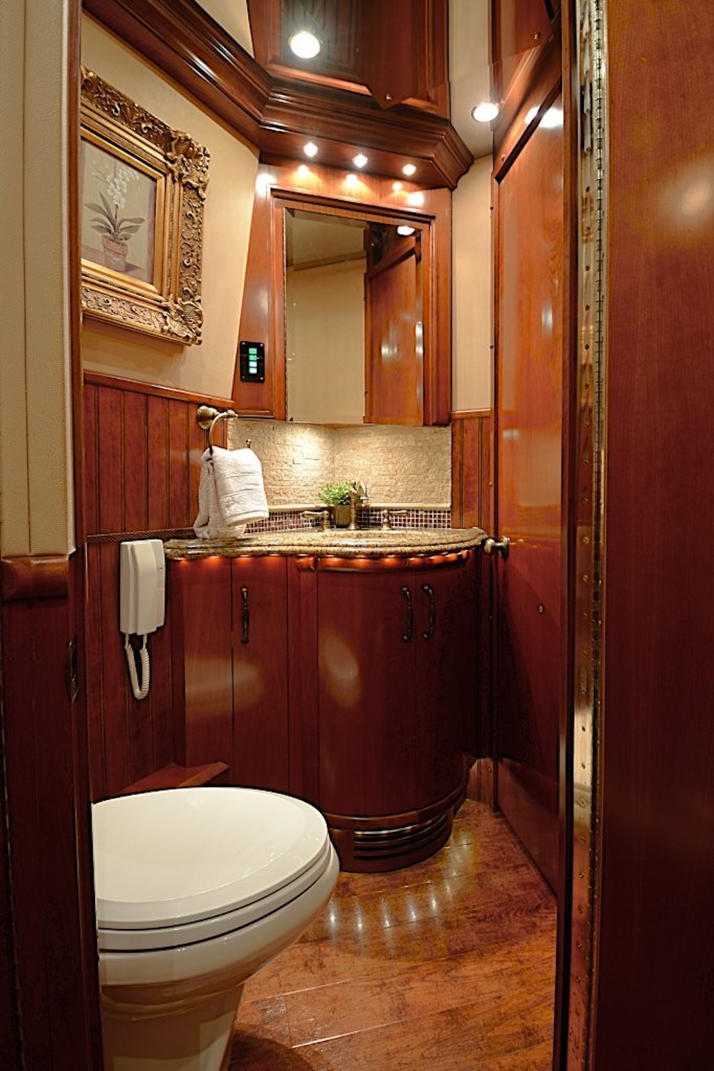 2006 Prevost Liberty XLII For Sale