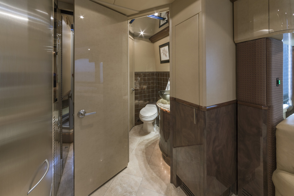 2006 Prevost Liberty XLII For Sale