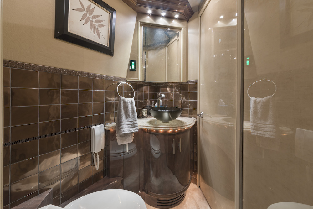 2006 Prevost Liberty XLII For Sale