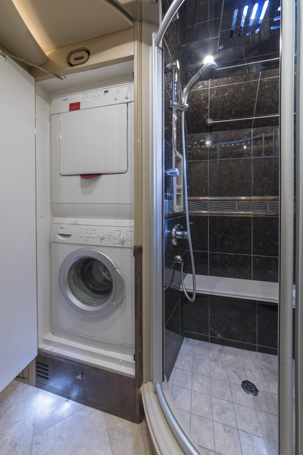 2006 Prevost Liberty XLII For Sale