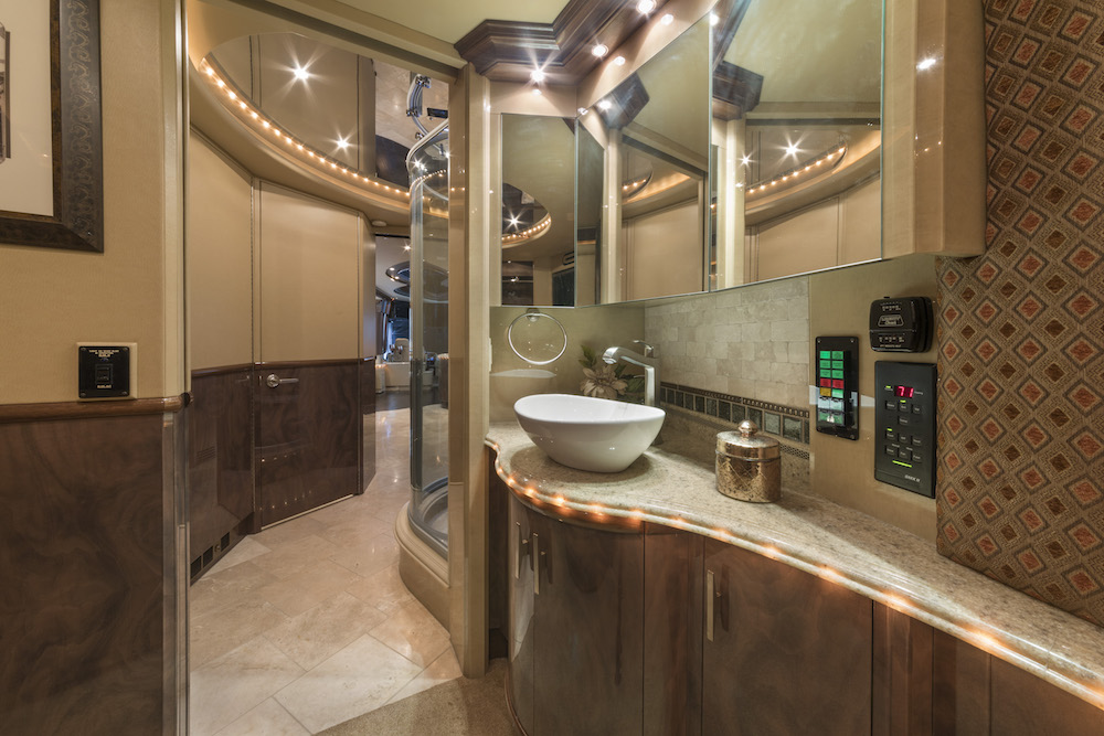 2006 Prevost Liberty XLII For Sale