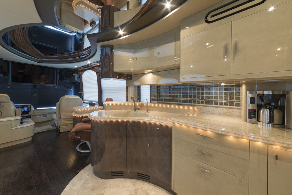 2006 Prevost Liberty XLII For Sale