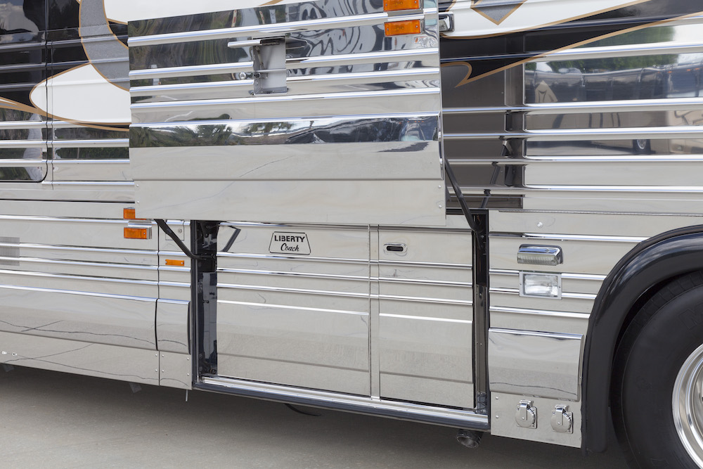 2006 Prevost Liberty XLII For Sale