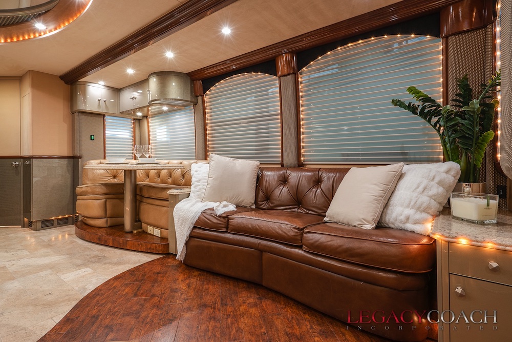 2006 Prevost Liberty XLII For Sale