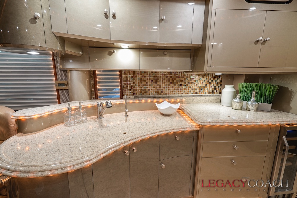 2006 Prevost Liberty XLII For Sale