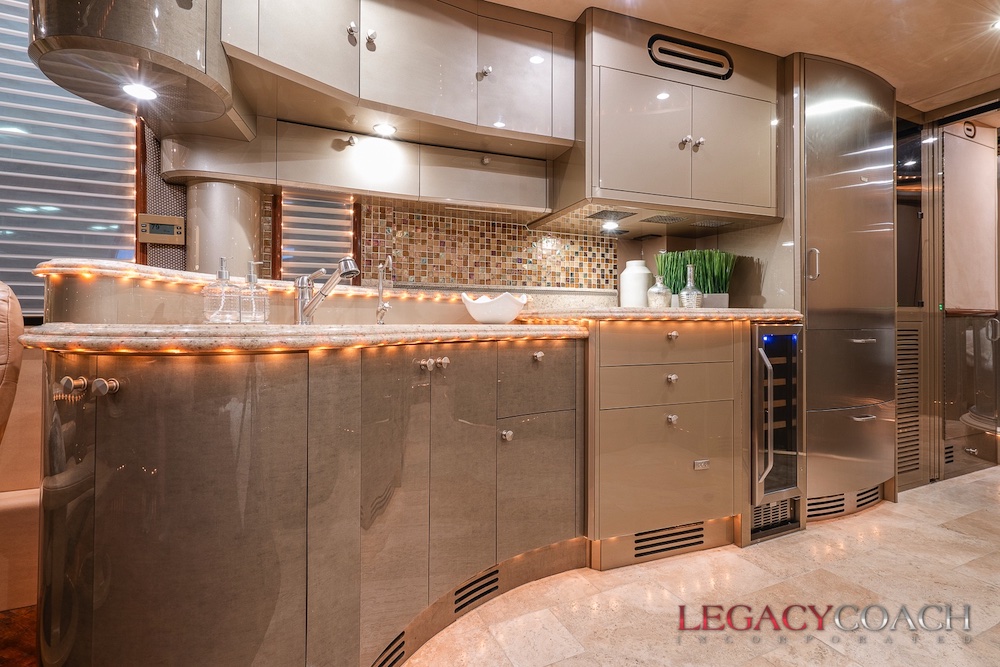 2006 Prevost Liberty XLII For Sale
