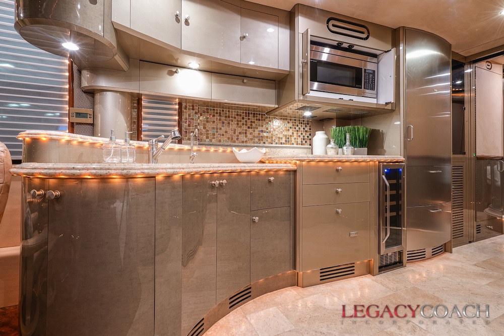 2006 Prevost Liberty XLII For Sale