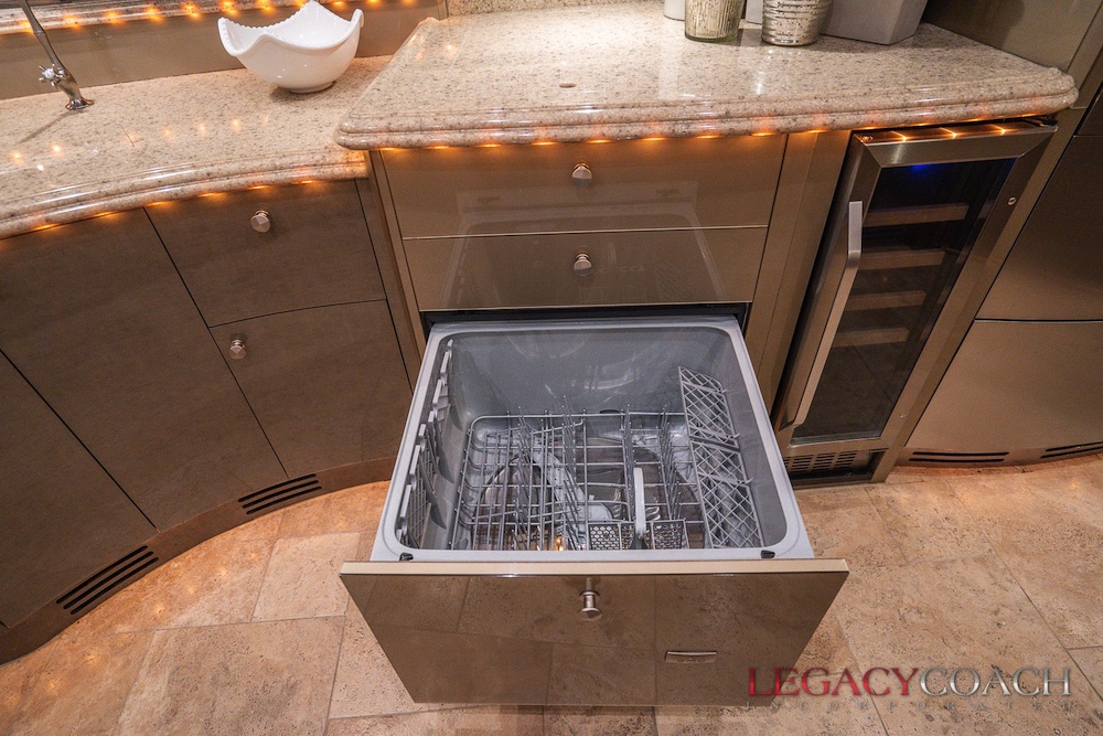 2006 Prevost Liberty XLII For Sale