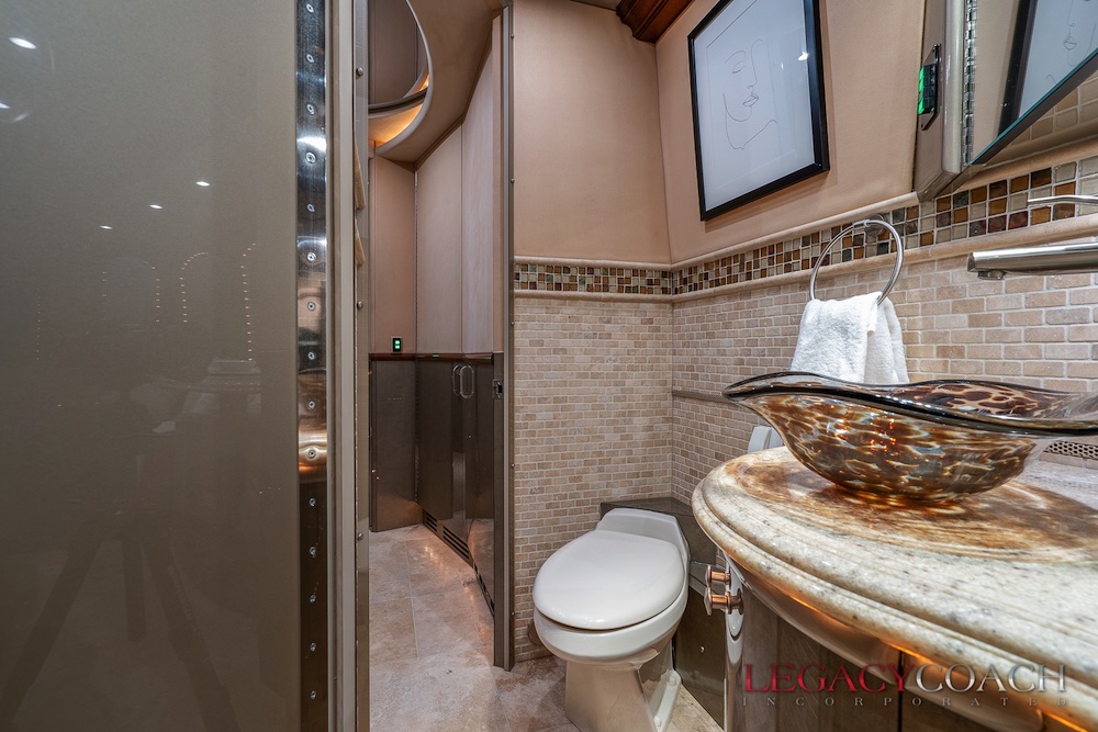 2006 Prevost Liberty XLII For Sale
