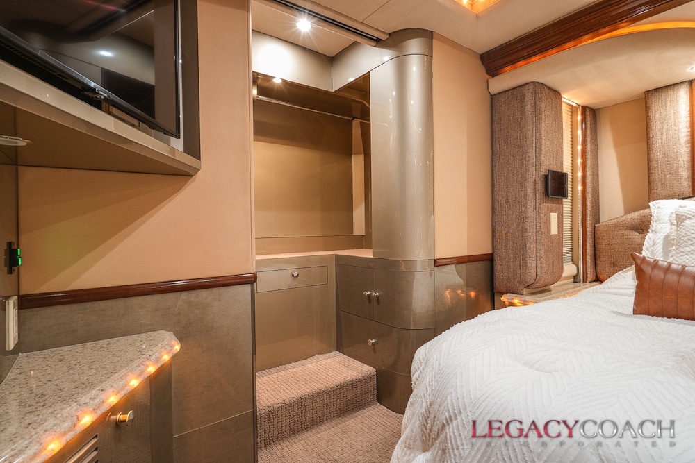 2006 Prevost Liberty XLII For Sale