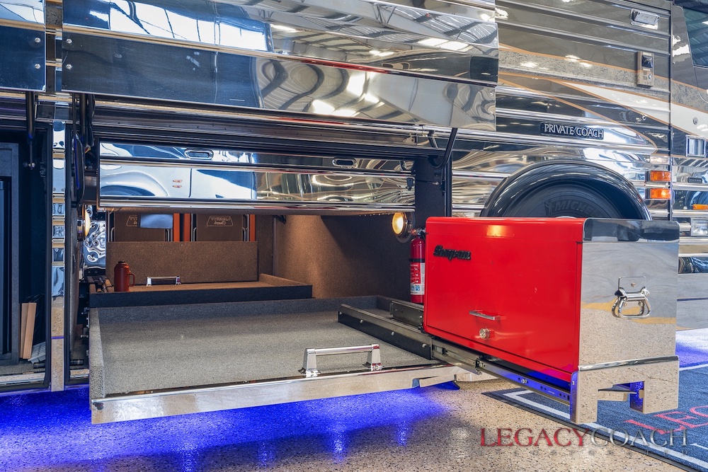 2006 Prevost Liberty XLII For Sale