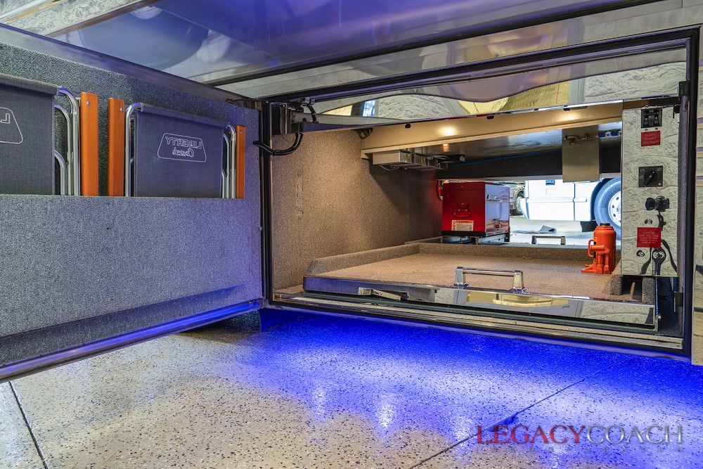 2006 Prevost Liberty XLII For Sale