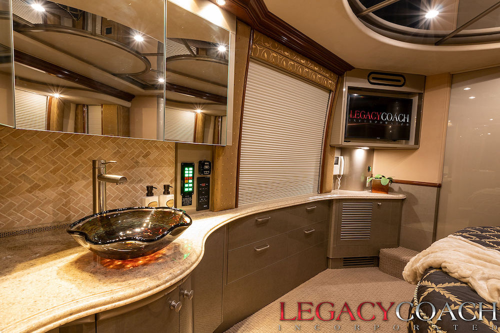 2006 Prevost Liberty XLII For Sale