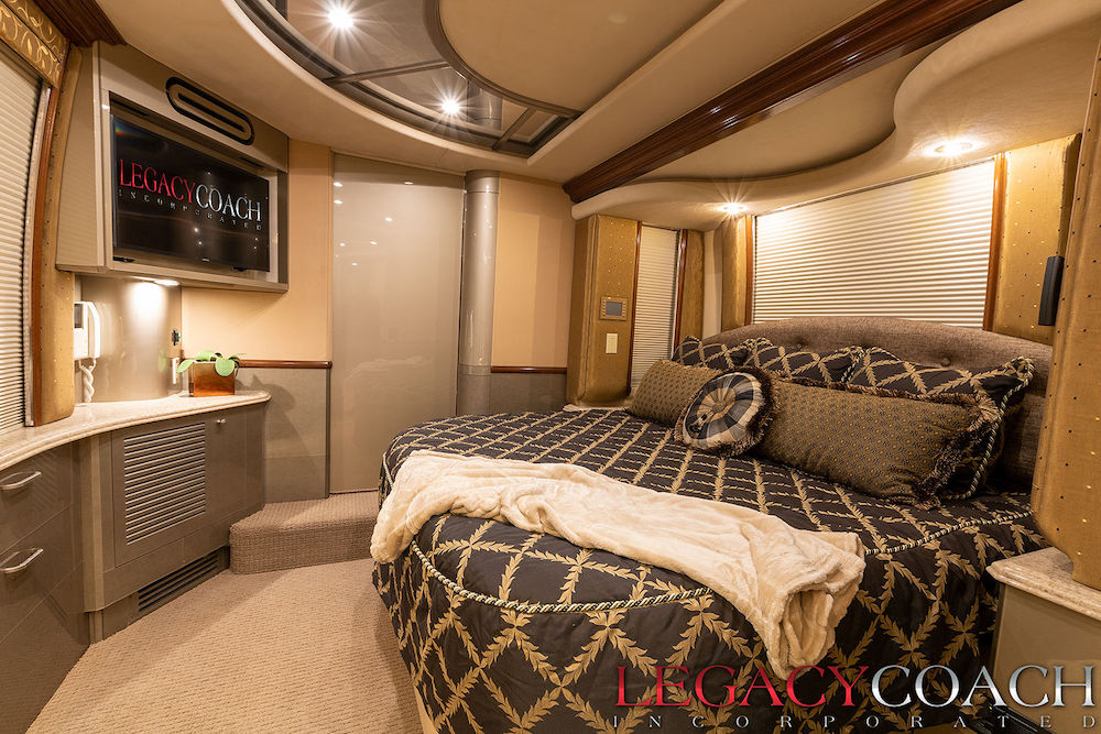 2006 Prevost Liberty XLII For Sale