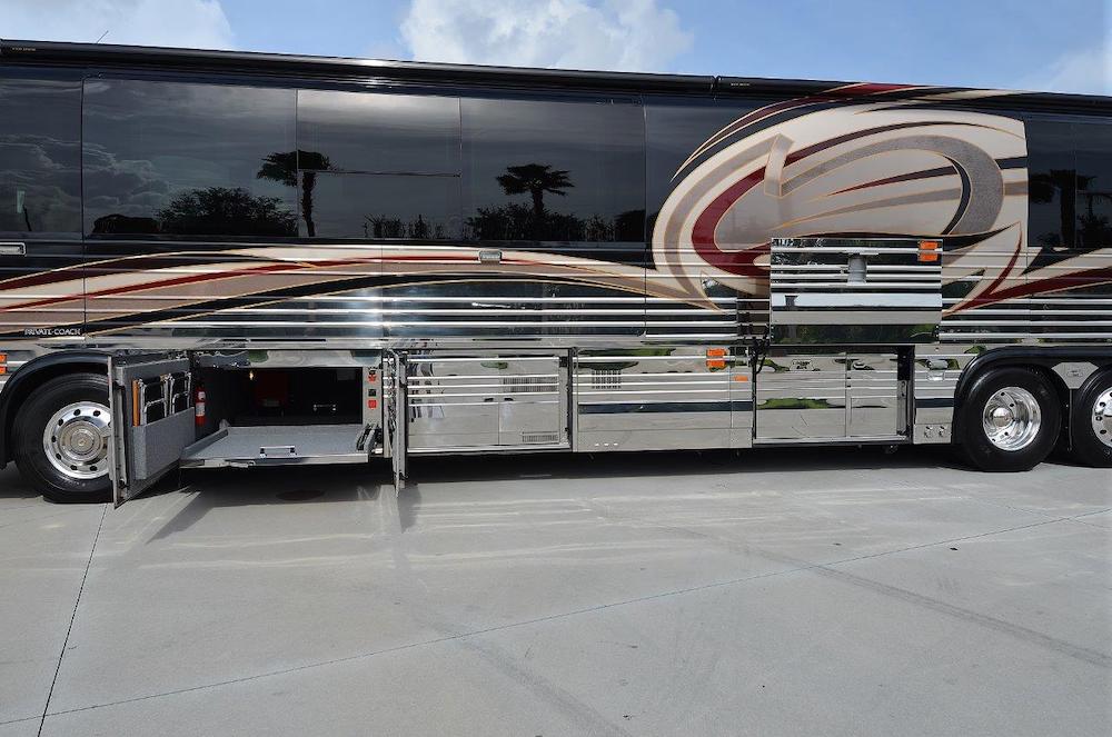 2006 Prevost Liberty XLII For Sale