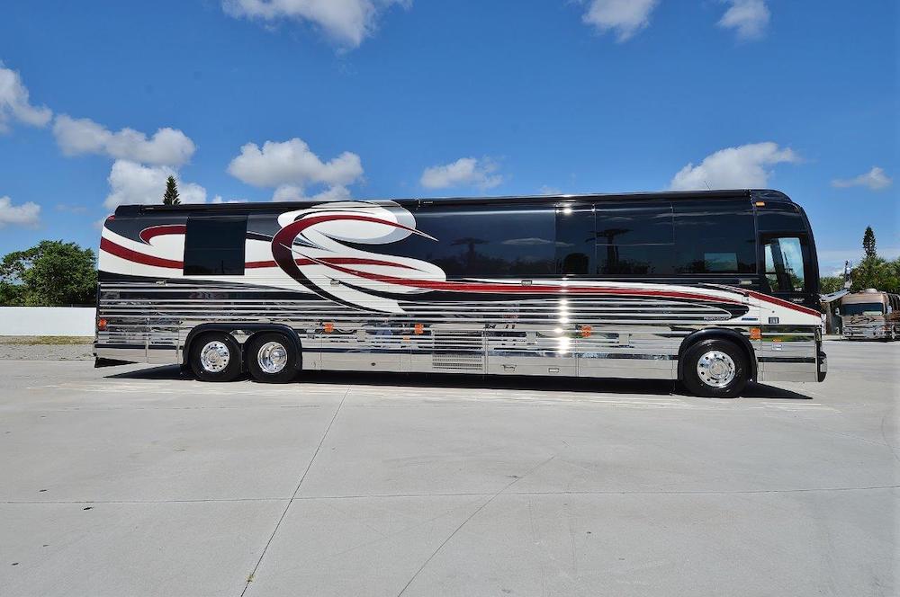 2006 Prevost Liberty XLII For Sale