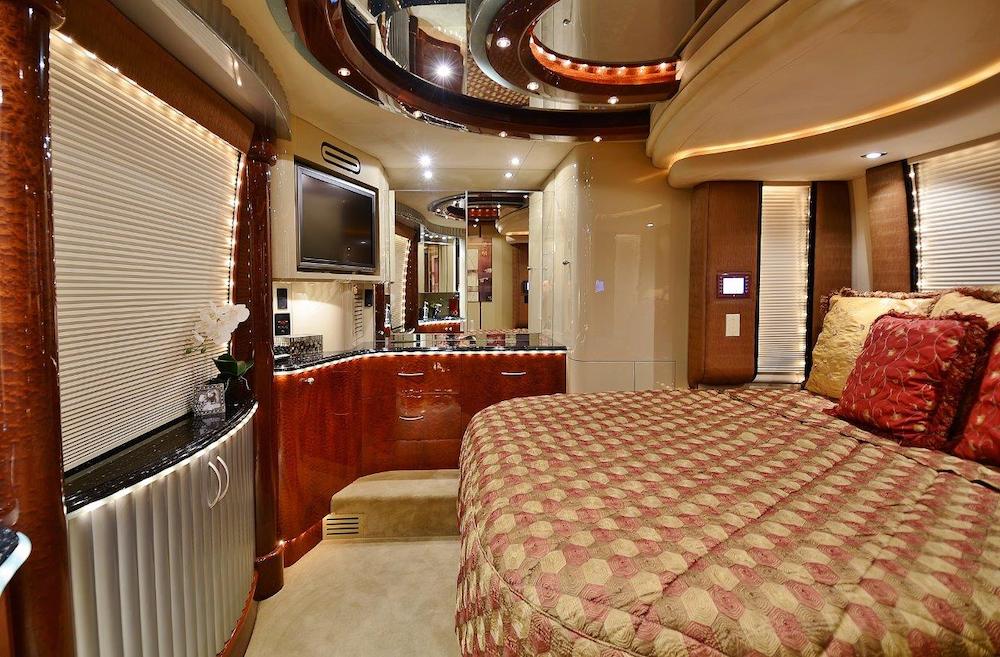 2006 Prevost Liberty XLII For Sale