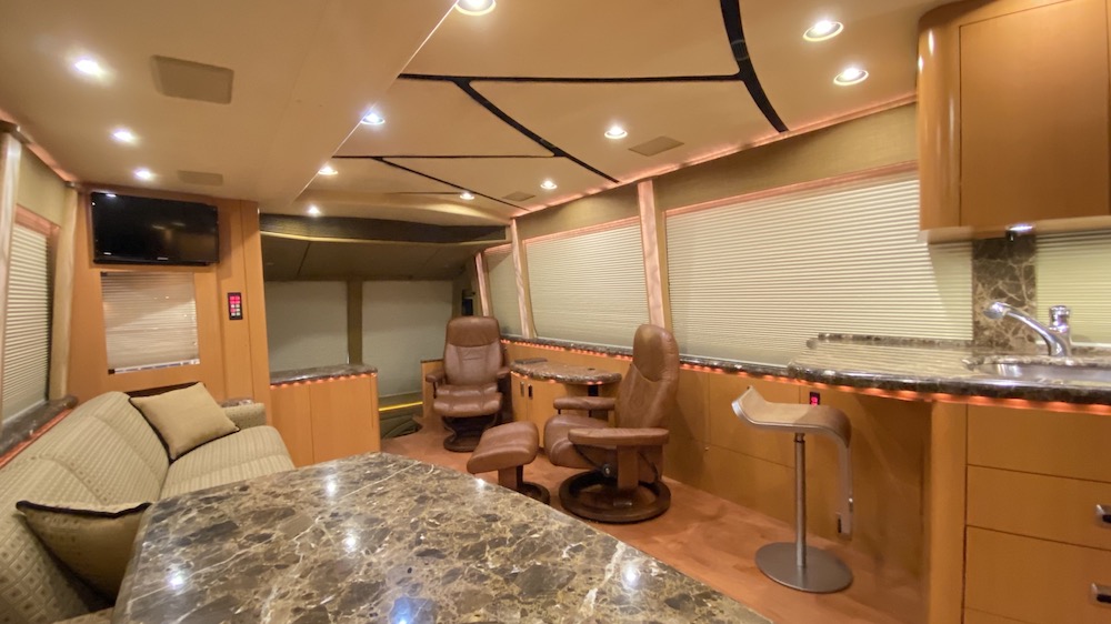 2006 Prevost Marathon H3-45 For Sale