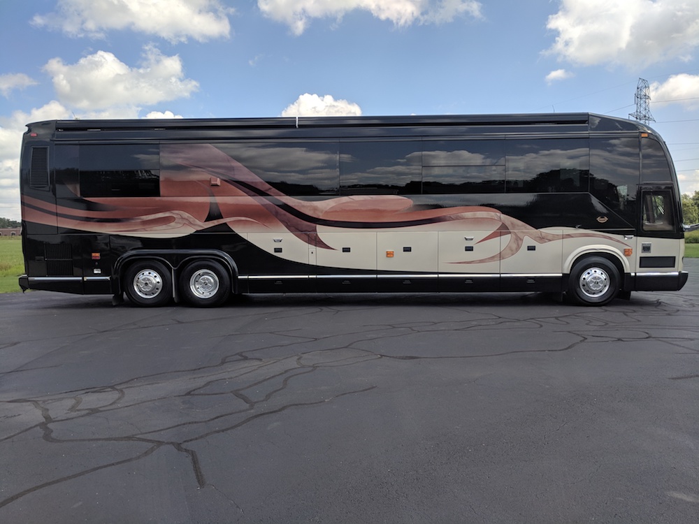 2006 Prevost Marathon H3-45 For Sale