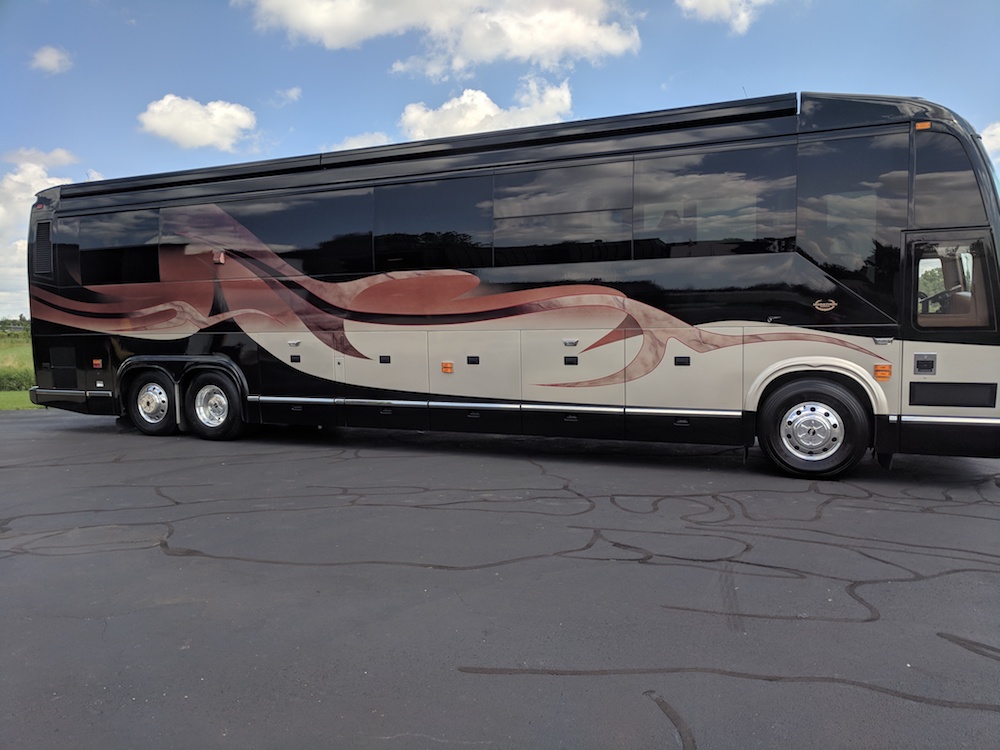 2006 Prevost Marathon H3-45 For Sale