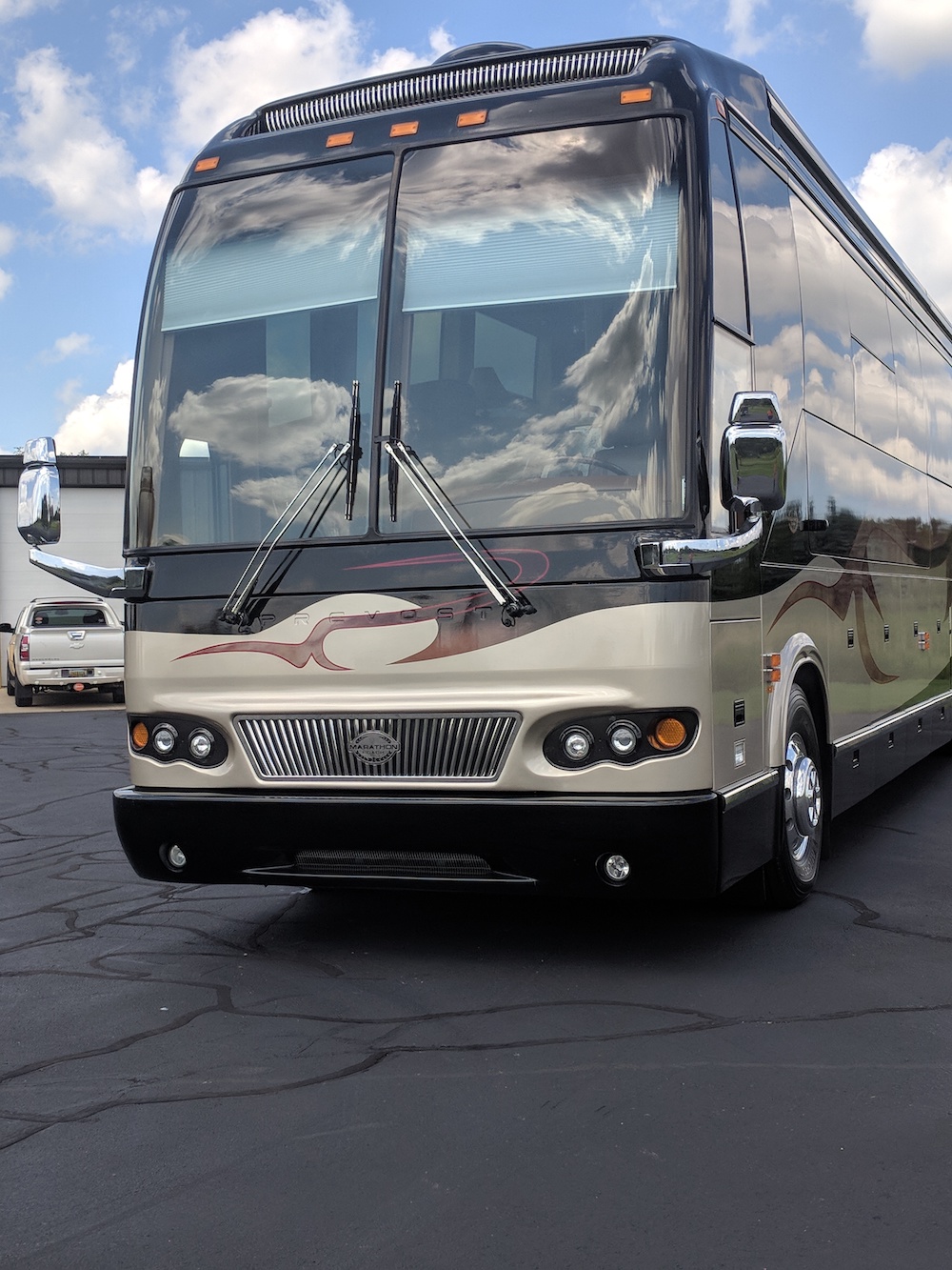 2006 Prevost Marathon H3-45 For Sale