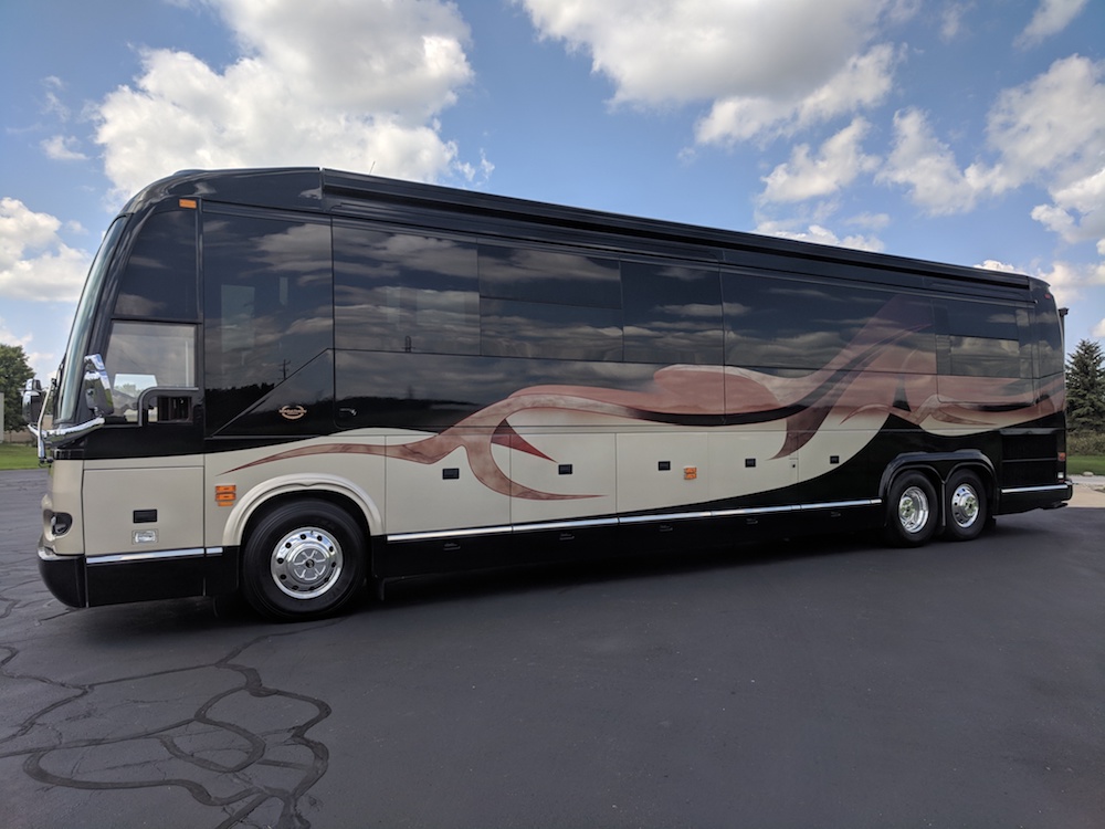 2006 Prevost Marathon H3-45 For Sale