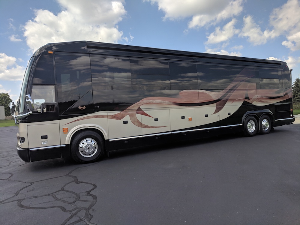 2006 Prevost Marathon H3-45 For Sale