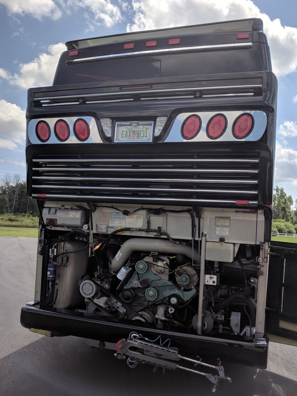 2006 Prevost Marathon H3-45 For Sale