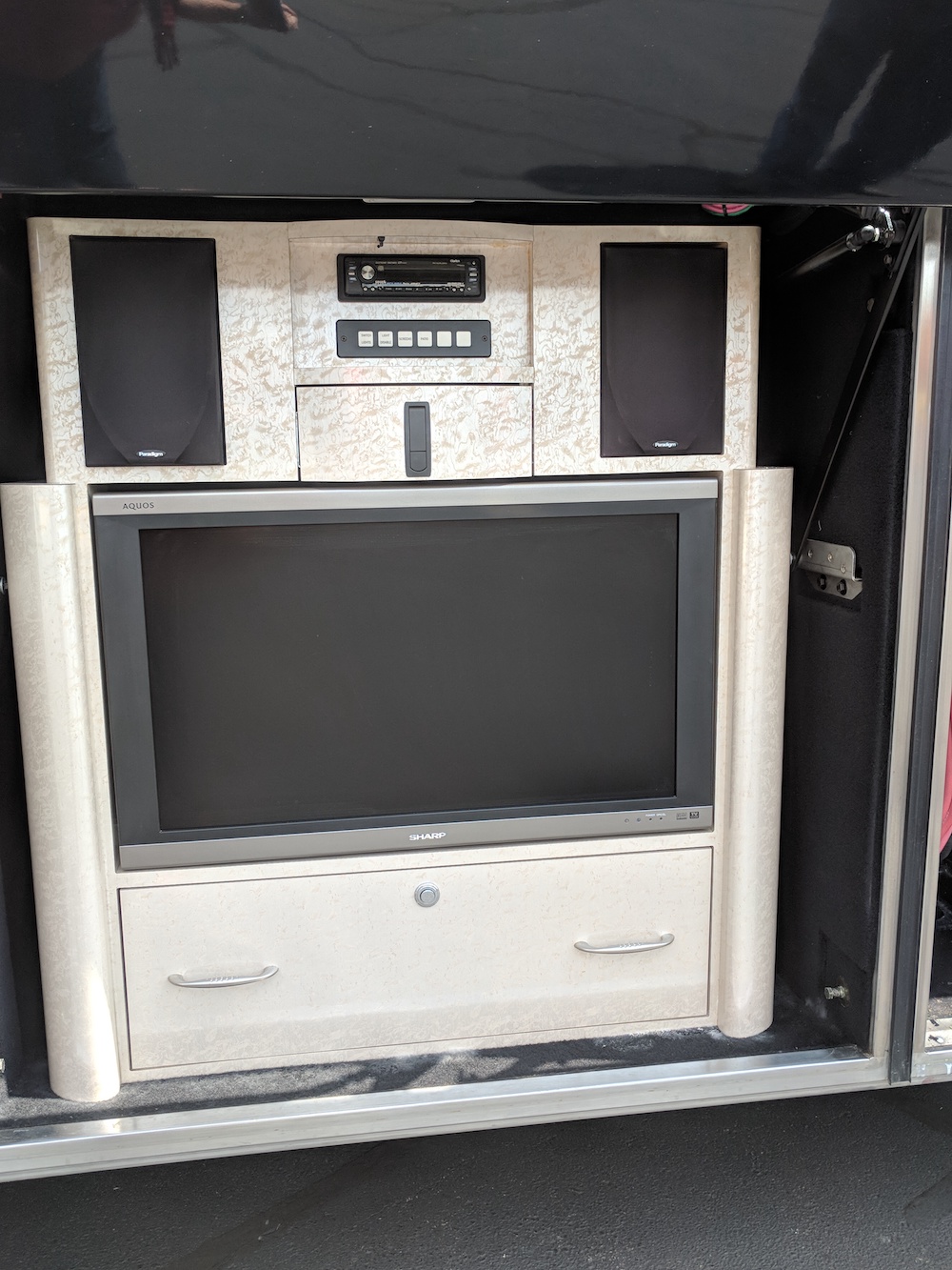 2006 Prevost Marathon H3-45 For Sale