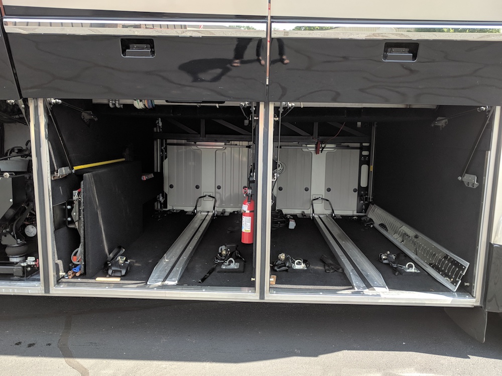 2006 Prevost Marathon H3-45 For Sale