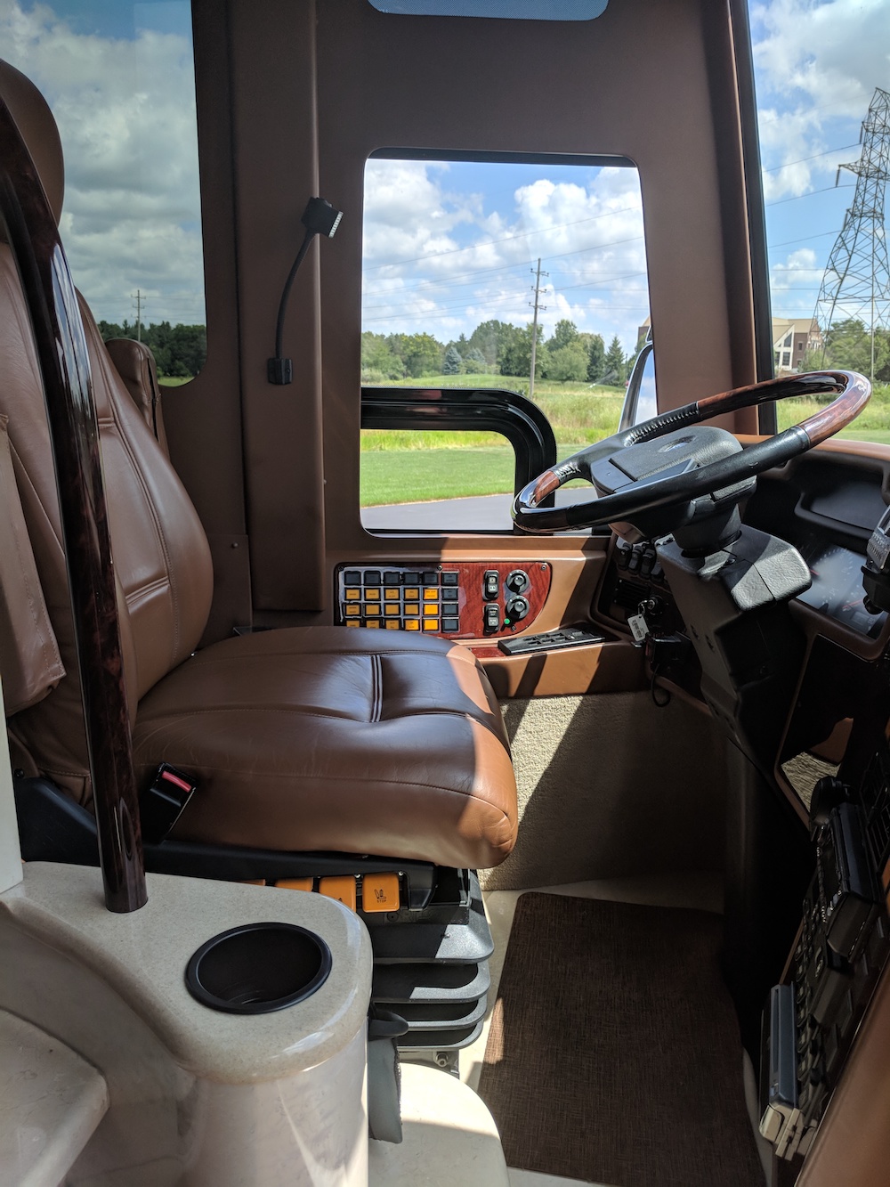 2006 Prevost Marathon H3-45 For Sale