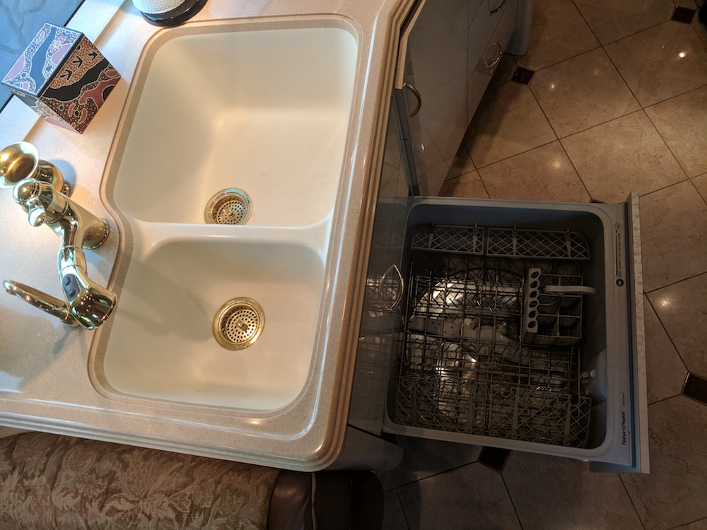 2006 Prevost Marathon H3-45 For Sale