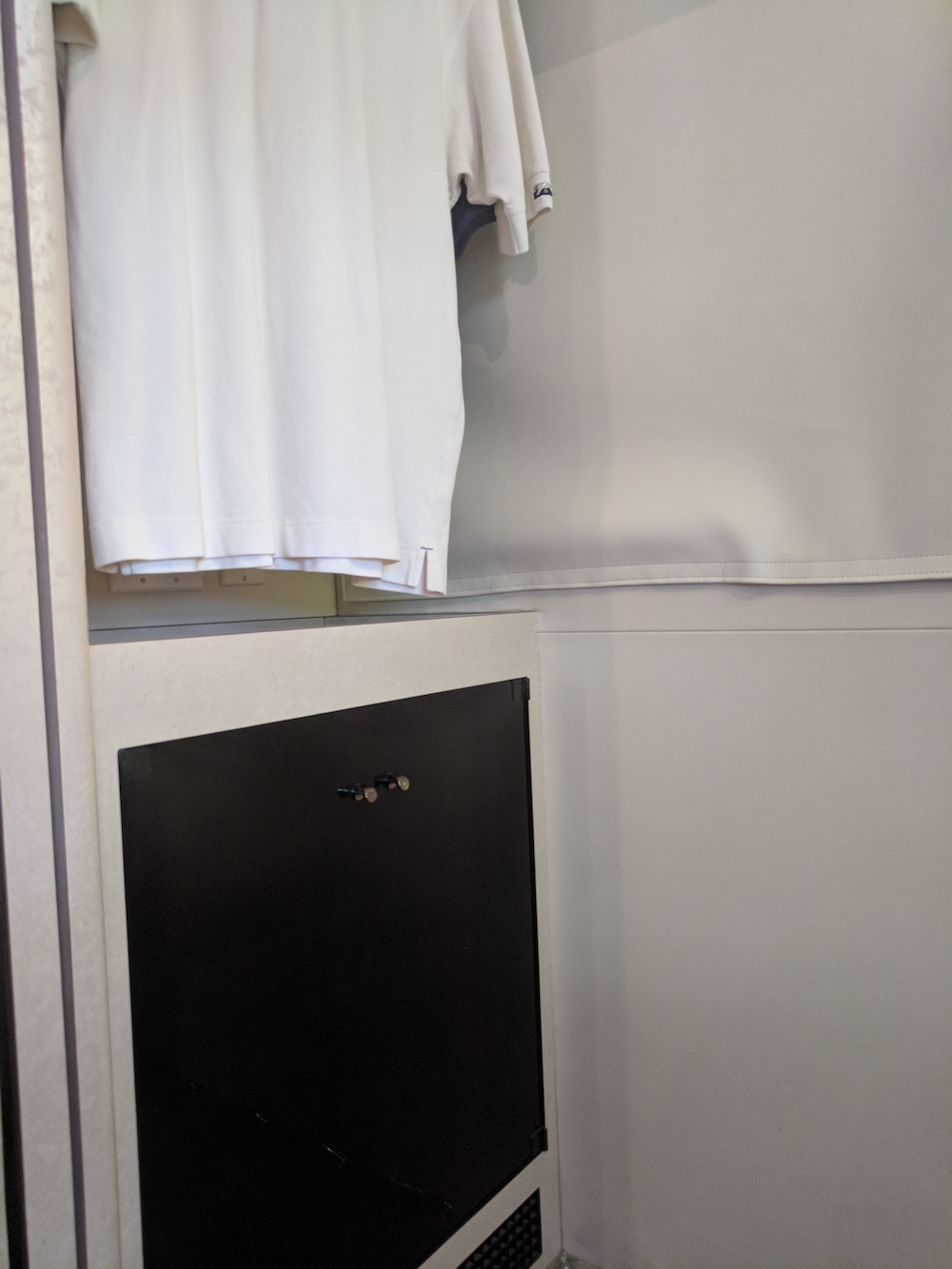 2006 Prevost Marathon H3-45 For Sale