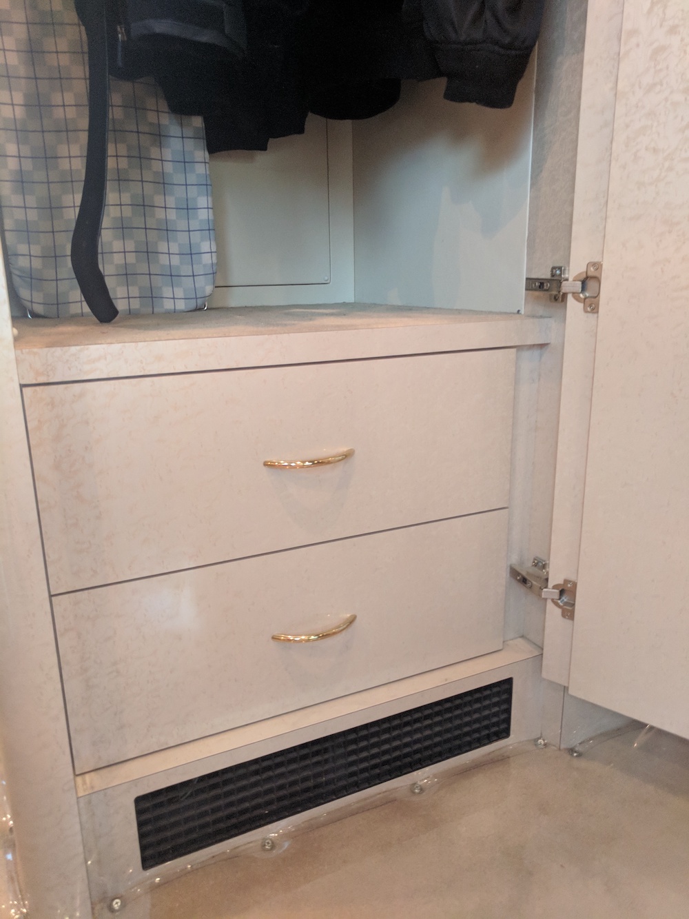 2006 Prevost Marathon H3-45 For Sale