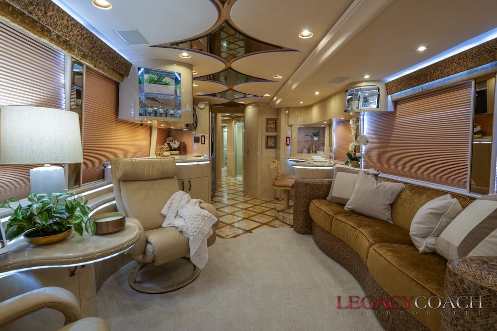 2006 Prevost Marathon H3-45 For Sale