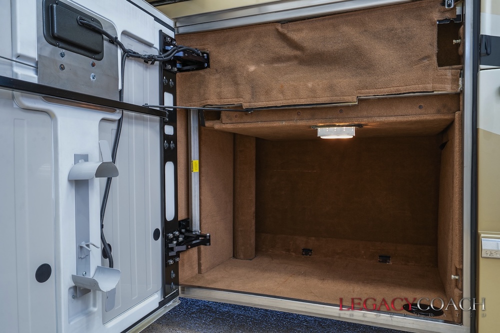 2006 Prevost Marathon H3-45 For Sale