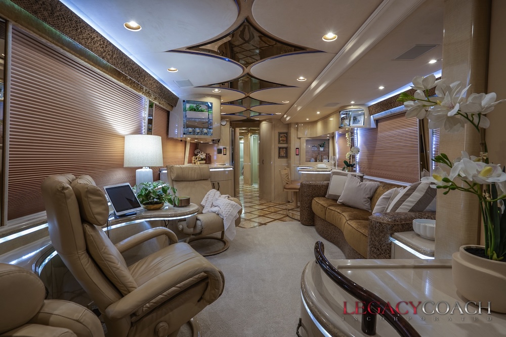 2006 Prevost Marathon H3-45 For Sale