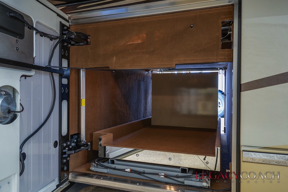 2006 Prevost Marathon H3-45 For Sale