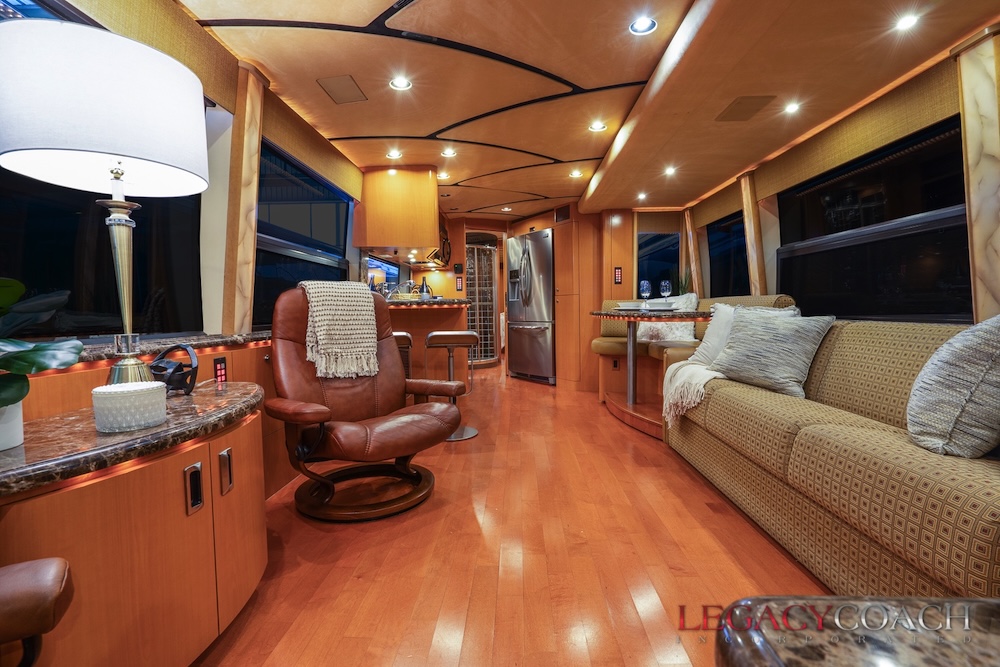 2006 Prevost Marathon H3-45 For Sale