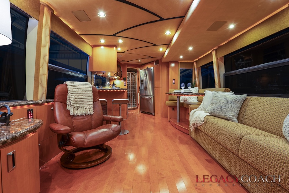 2006 Prevost Marathon H3-45 For Sale