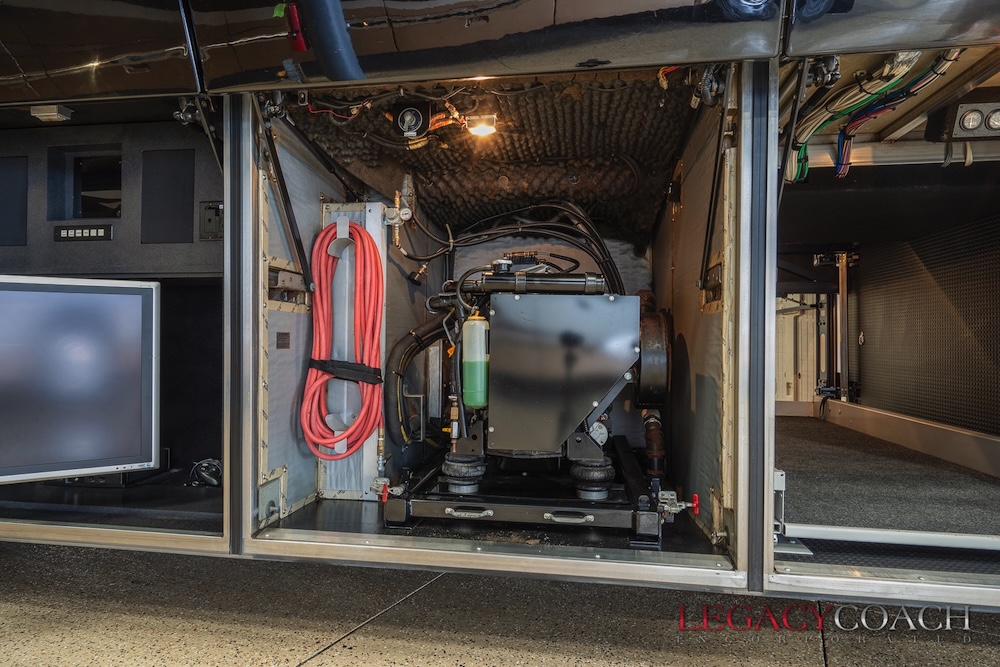 2006 Prevost Marathon H3-45 For Sale