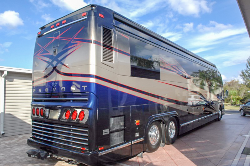 2006 Prevost Marathon H3-45 For Sale