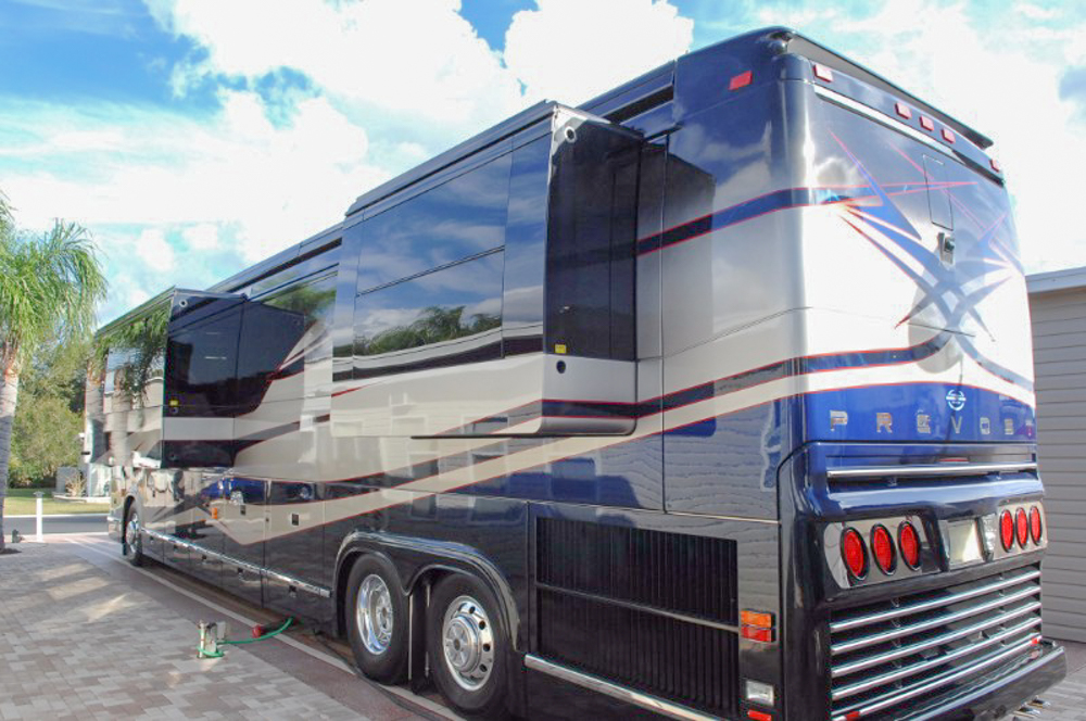 2006 Prevost Marathon H3-45 For Sale