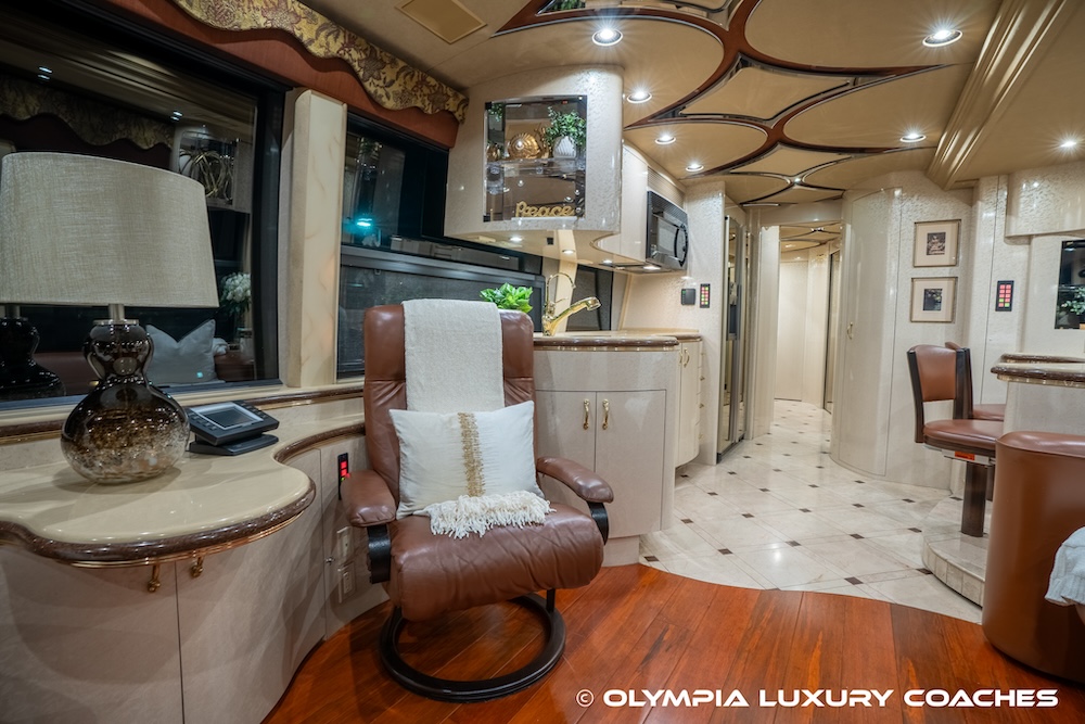 2006 Prevost  Marathon H3-45 For Sale