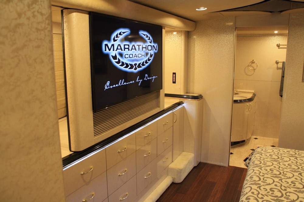 2006 Prevost Marathon H3-45 For Sale