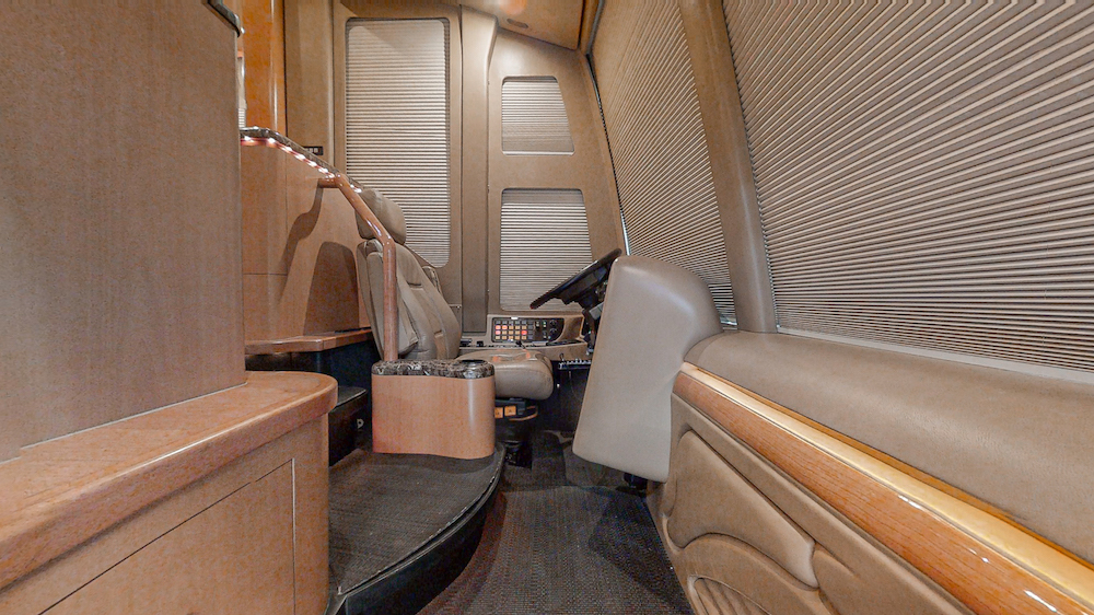 2006 Prevost Marathon H3-45 For Sale