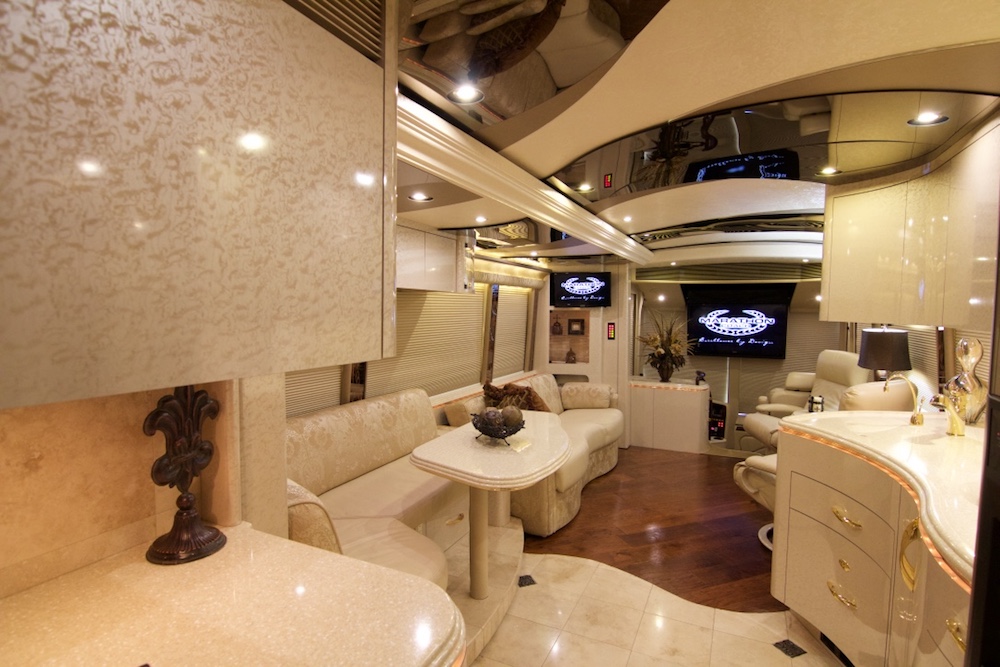 2006 Prevost Marathon H3-45 For Sale