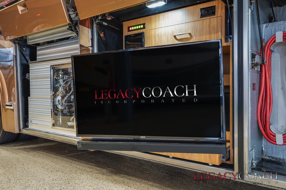 2006 Prevost Marathon H3-45 For Sale