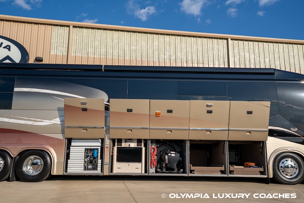 2006 Prevost Marathon H3-45 For Sale