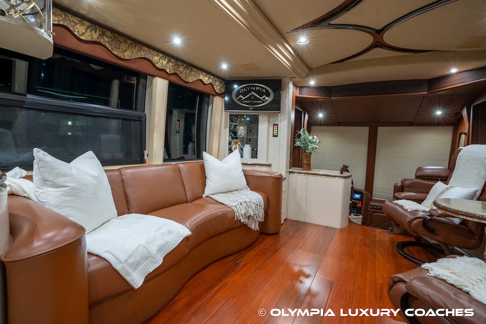 2006 Prevost Marathon H3-45 For Sale